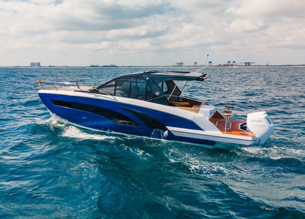 Hanover 387 Heraldic Blue Edition