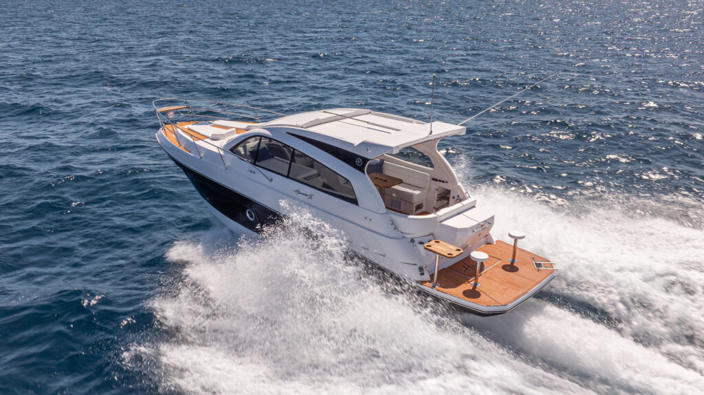 Hanover 375 White & Black Edition