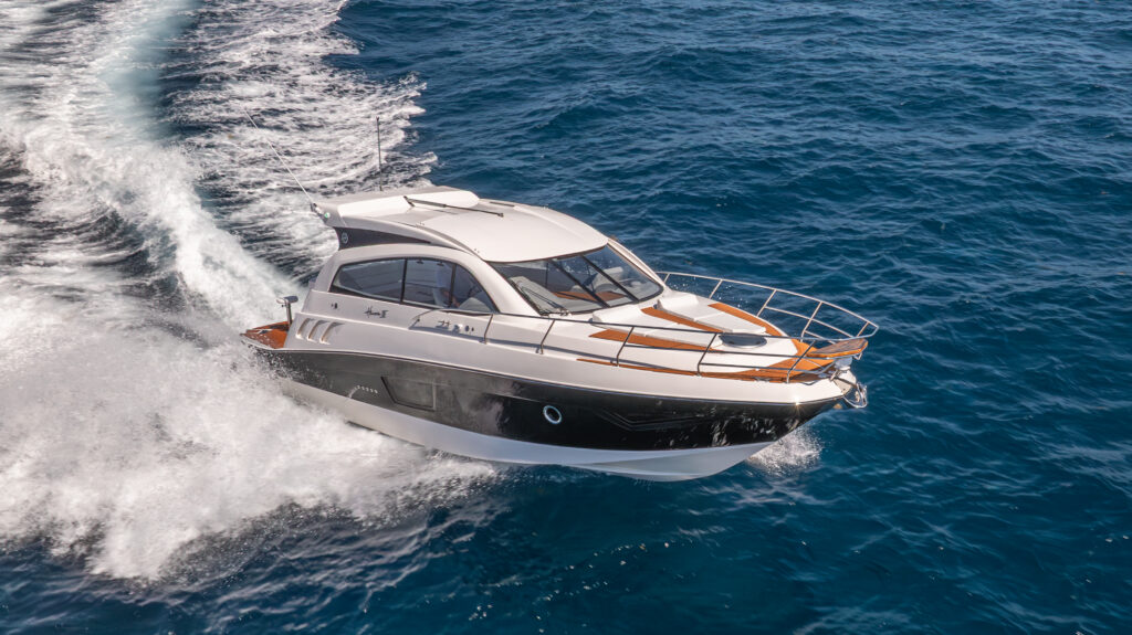 Hanover 375 White & Black Edition